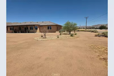 16118 Ocotilla Rd, Apple Valley, CA 92307 - Photo 3