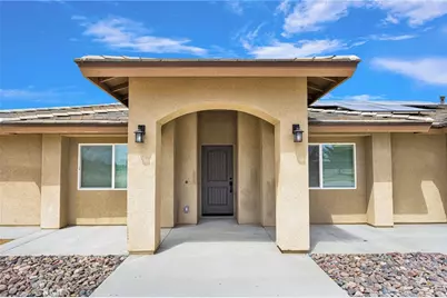 10520 Mono Road, Phelan, CA 92371 - Photo 5