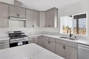 10520 Mono Rd, Phelan, CA 92371 - Photo 11