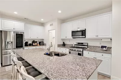 15174 Paseo Verde, Victorville, CA 92394 - Photo 11