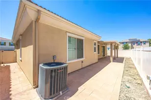 493 N Pinewood, Rialto, CA 92376 - Photo 35