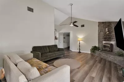 10325 Sheep Creek Rd, Phelan, CA 92371 - Photo 9
