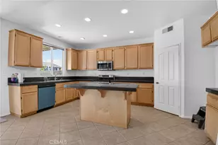 13878 Chestnut, Victorville, CA 92392 - Photo 21