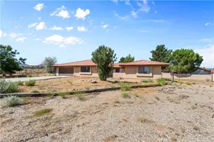 4467 Valle Vista Ct, Phelan, CA 92371 - Photo 3