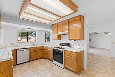 4467 Valle Vista Court, Phelan, CA 92371 - Photo 13