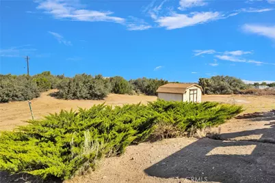 7824 Columbine, Oak Hills, CA 92344 - Photo 7
