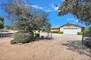 7824 Columbine, Oak Hills, CA 92344 - Photo 35