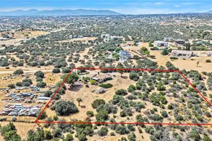 7824 Columbine, Oak Hills, CA 92344 - Photo 41