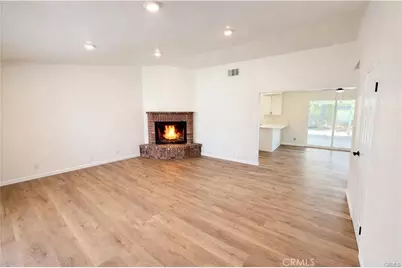 15807 Sitting Bull, Victorville, CA 92395 - Photo 7