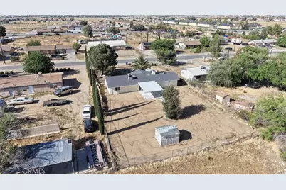 15807 Sitting Bull, Victorville, CA 92395 - Photo 23