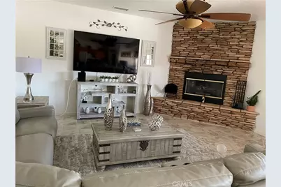 16783 Crockett, Hesperia, CA 92345 - Photo 13