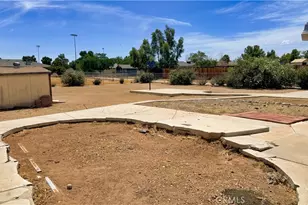 16237 Westland, Victorville, CA 92395 - Photo 35