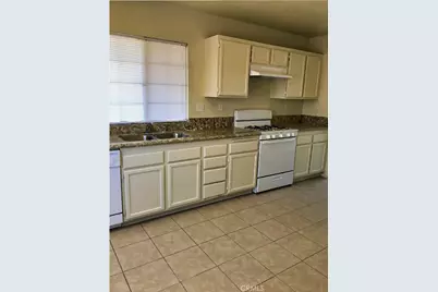 13160 Wrangler, Victorville, CA 92392 - Photo 3