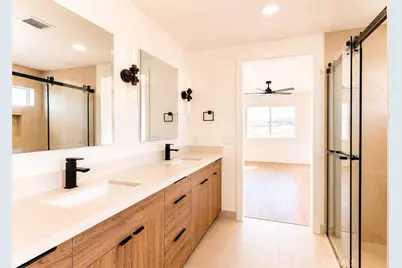 9012 Monte Vista, Phelan, CA 92371 - Photo 11