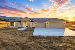 9012 Monte Vista, Phelan, CA 92371 - Photo 1