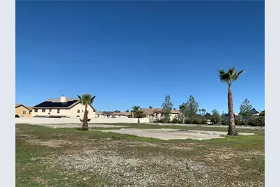 39565 Torrey Pines Road, Murrieta, CA 92563 - Photo 3