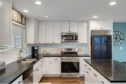 15963 Tao Road, Apple Valley, CA 92307 - Photo 13