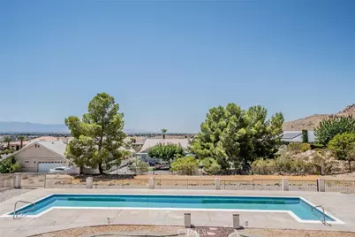16334 Ridge View Drive, Apple Valley, CA 92307 - Photo 33