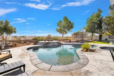 11240 Dandelion Lane, Apple Valley, CA 92308 - Photo 49