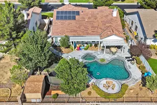 11240 Dandelion Ln, Apple Valley, CA 92308 - Photo 5