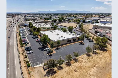 13911 13955 Park Avenue, Victorville, CA 92392 - Photo 11