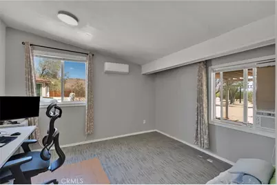 12660 Ivanhoe Road, Lucerne Valley, CA 92356 - Photo 21