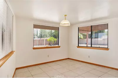 13425 Rincon, Apple Valley, CA 92308 - Photo 19