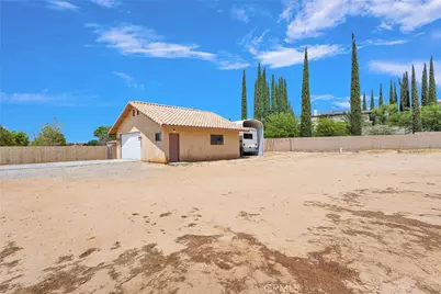 13425 Rincon, Apple Valley, CA 92308 - Photo 47