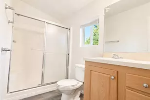 22601 Bear Valley Road, Apple Valley, CA 92308 - Photo 21