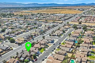 12461 Emeraldstone, Victorville, CA 92392 - Photo 33