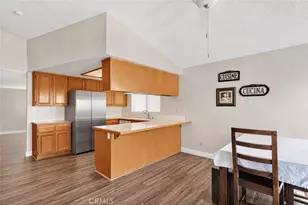 12461 Emeraldstone, Victorville, CA 92392 - Photo 11
