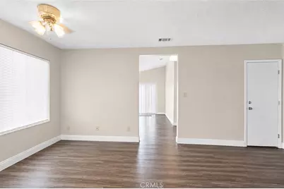 12461 Emeraldstone, Victorville, CA 92392 - Photo 7