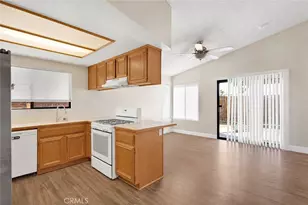 12461 Emeraldstone, Victorville, CA 92392 - Photo 9