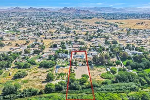 14942 Riverside Dr, Apple Valley, CA 92307 - Photo 7