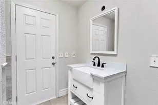 14942 Riverside Dr, Apple Valley, CA 92307 - Photo 41