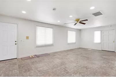 14942 Riverside Drive, Apple Valley, CA 92307 - Photo 27