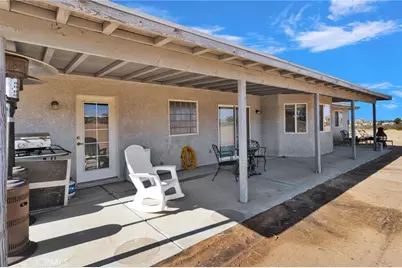 23520 Pala, Apple Valley, CA 92307 - Photo 35