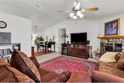 23520 Pala, Apple Valley, CA 92307 - Photo 7