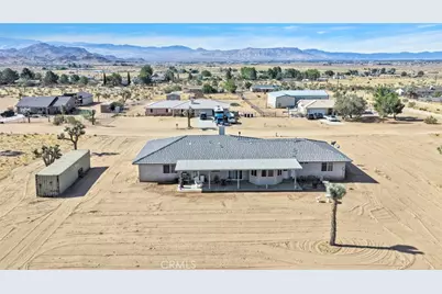 23520 Pala, Apple Valley, CA 92307 - Photo 37