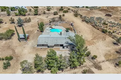 4626 Sundown, Phelan, CA 92371 - Photo 43