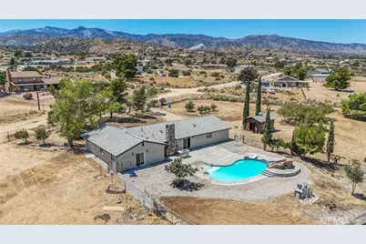 4626 Sundown, Phelan, CA 92371 - Photo 5