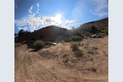 8243 Simson, Pinon Hills, CA 92372 - Photo 5