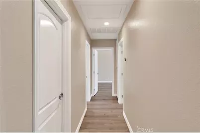 16249 Crown Valley Drive, Apple Valley, CA 92307 - Photo 37