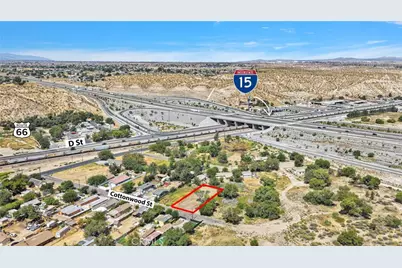 15780 Cottonwood, Victorville, CA 92395 - Photo 3
