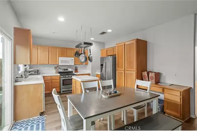 28388 Kara Street, Murrieta, CA 92563 - Photo 11