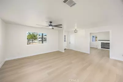 17405 Adobe, Hesperia, CA 92345 - Photo 9