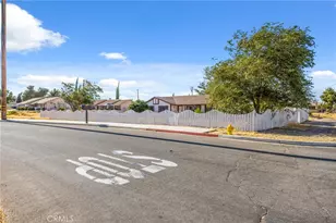 15888 Bear Valley Rd, Victorville, CA 92395 - Photo 5