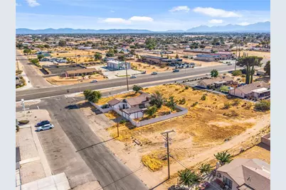 15888 Bear Valley Road, Victorville, CA 92395 - Photo 67