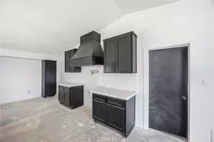 15888 Bear Valley Rd, Victorville, CA 92395 - Photo 11
