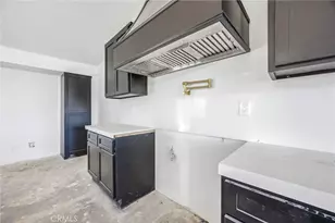 15888 Bear Valley Rd, Victorville, CA 92395 - Photo 13